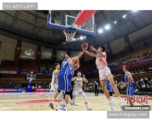 重庆篮球队与南京篮球队赛后分析：力量对决的精彩瞬间与战术解读