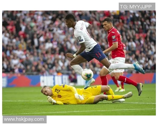 重庆足球队在欧锦赛中的崛起与转型探索之路分析 重庆足球队在欧锦赛中的崛起与转型探索之路分析