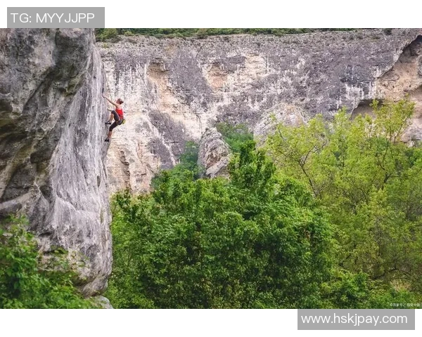攀岩纪实:记录重庆攀岩队的成长故事 攀岩纪实:记录重庆攀岩队的成长故事